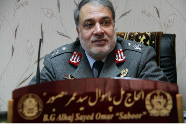 حکومت سالانه بیش از چهار میلیارد افغانی از بابت صدور پاسپورت درآمد دارد